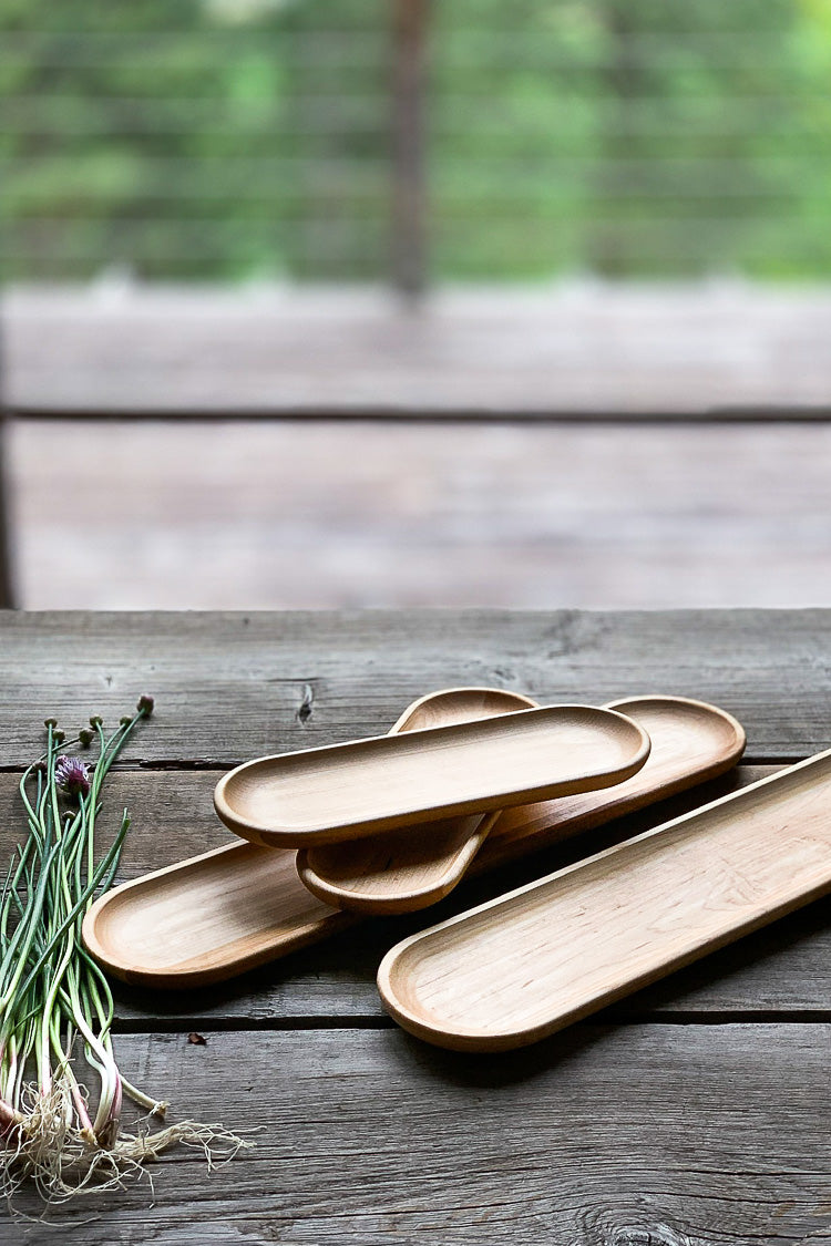appetizer tray, Maple wood serving trays | www.bowlandpitcher.com #servingtray #boards