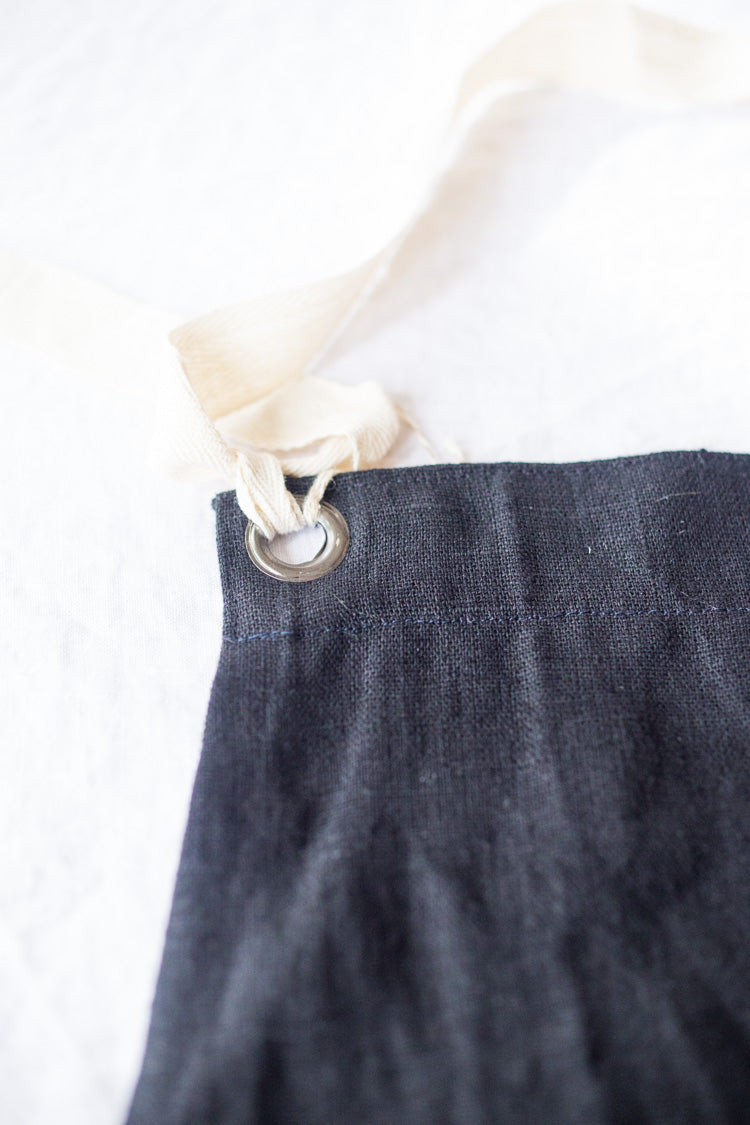 Exquisite craftsmanship, beautiful French Linens, timeless and modern. #frenchlinen #linenapron
