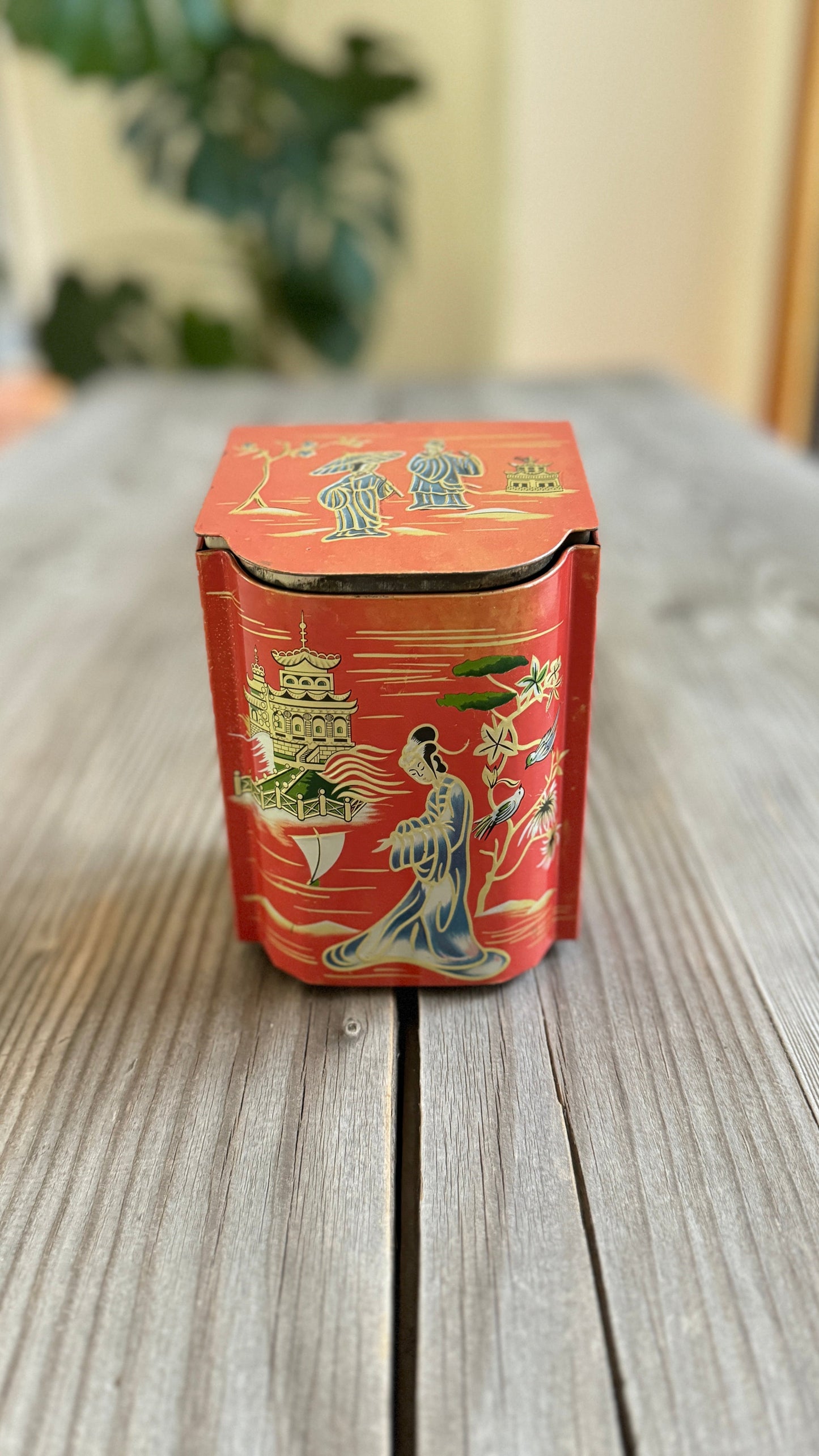 Baret Ware Tea Tin