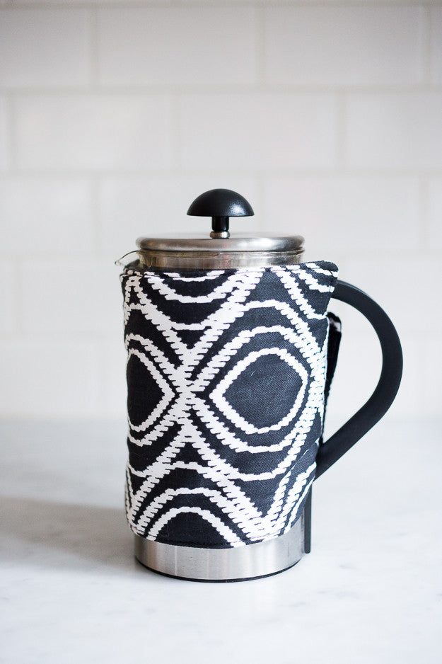 French Press Coffee Cozy | www.bowlandpitcher.com