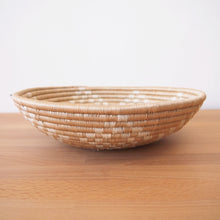 Load image into Gallery viewer, Hanging wall basket, African baskets, Amsha, #wallbasket #Hangingwallbasket
