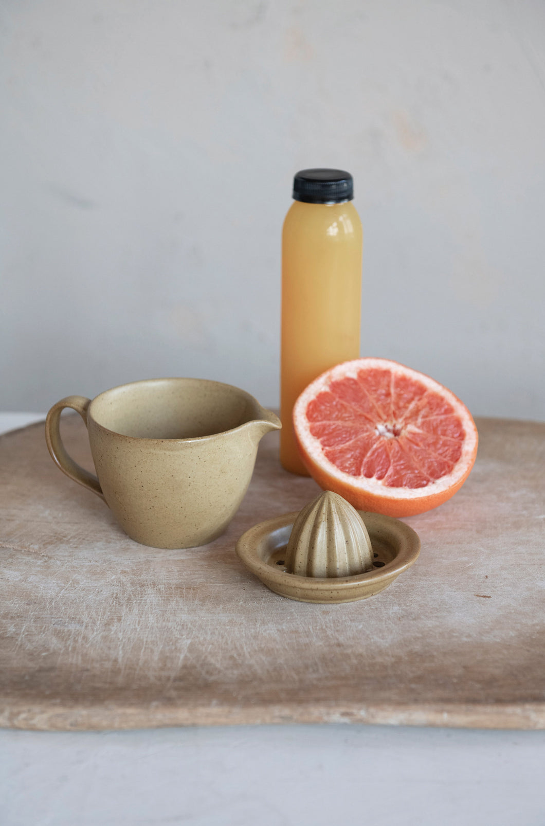 stoneware juicer